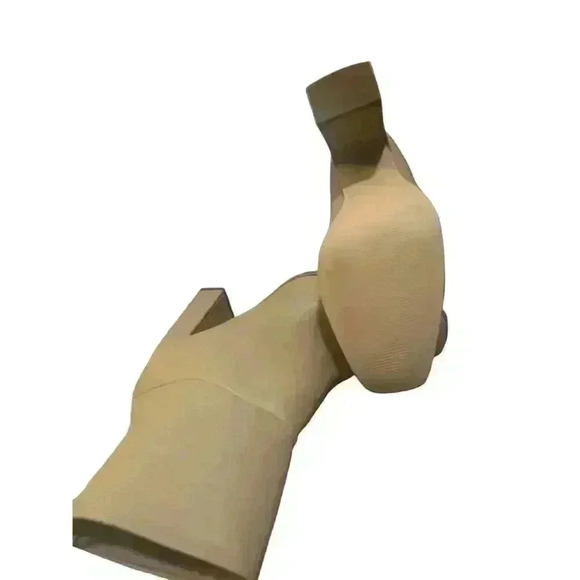 NEW JustFab Womens Tan Booties Size 8.  4” Inch Heels - Picture 5 of 5